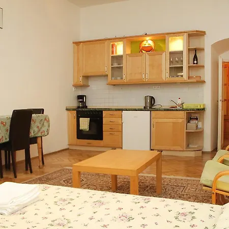 Studio Loretanska